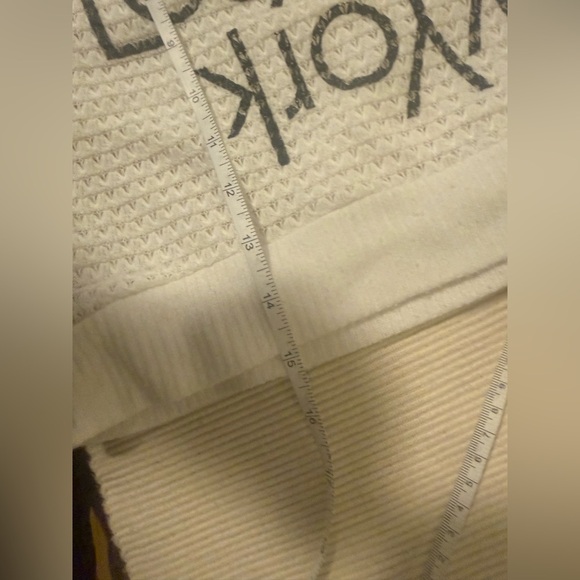 Wet Seal Los Angeles New York Cropped Waffle Knit Sweater White Boxy (L/XL) - Picture 5 of 7